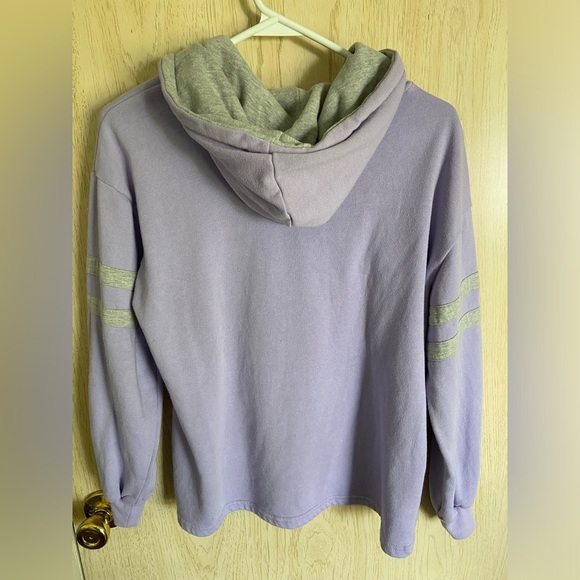 Disney Parks Happiest Place On Earth Iridescent Purple Hooded Sweatshirt Small - Picture 5 of 7